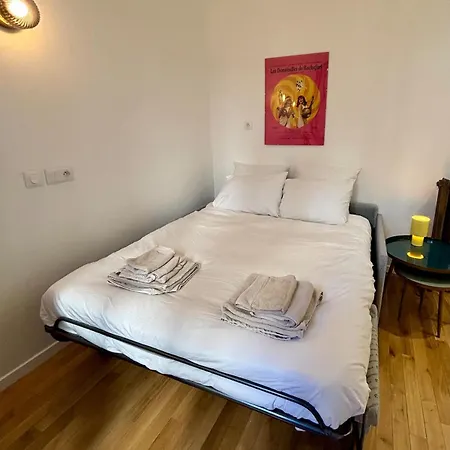 Beautiful New And Comfortable 10min From Montmartre * Parigi